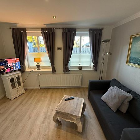 Ferienwohnung „Ole Karkenwech“ Husum-Roedemis Husum  Eksteriør bilde